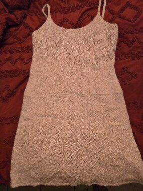Beautiful vintage CHANEL bouclé dress from the 2001 Cruise/Resort collection
